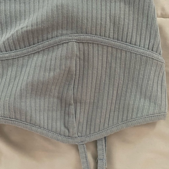 Cropped tank - Picture 3 of 5